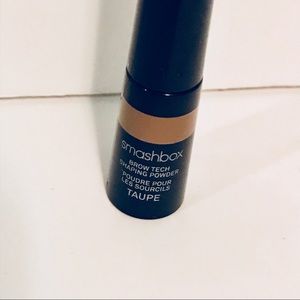 Smashbox Makeup - Smashbox Brow Tech Shaping Powder - Taupe Smashbox Makeup - Smashbox Brow Tech Shaping Powder - Taupe